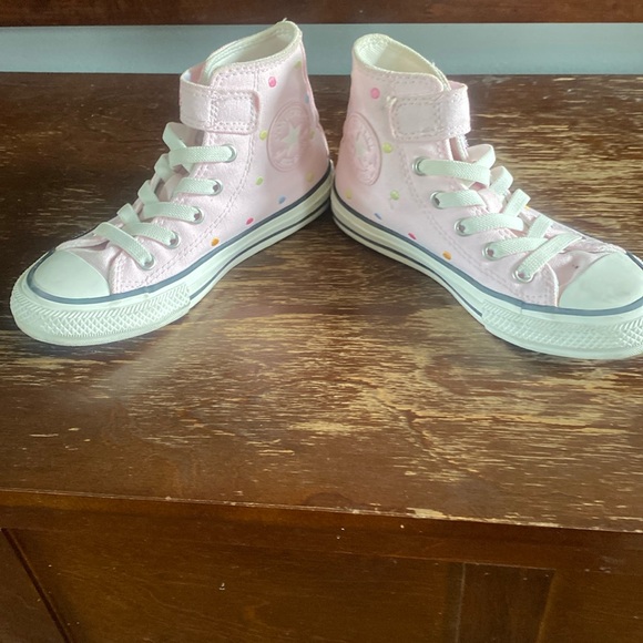 Girls Converse sneakers size 12 - Picture 1 of 8